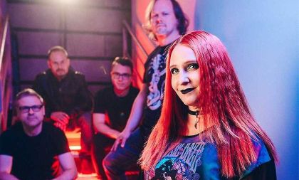 Vánoční koncert: Decode + Bára Zemanová & band