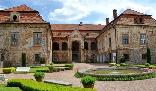 POSLEDNÍ ČLOVĚK NA ZEMI