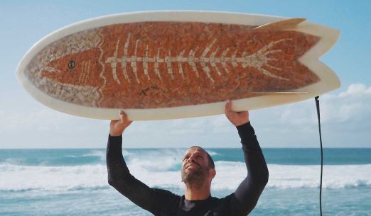 Slavnostní zahájení Ozvěn Ekofilmu Plzeň: Cigaretový surf