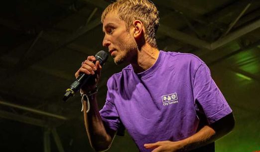 Slam poetry u Zacha (open air)