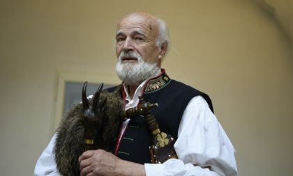 Workshopy s Mistry tradiční rukodělné výroby: Jaromír Konrady (výroba lidových hudebních nástrojů)