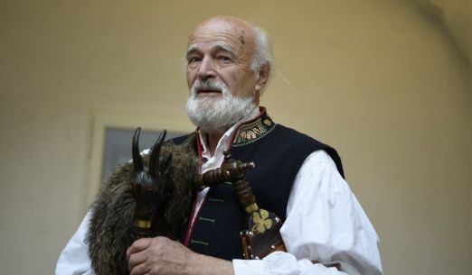 Workshopy s Mistry tradiční rukodělné výroby: Jaromír Konrady (výroba lidových hudebních nástrojů)