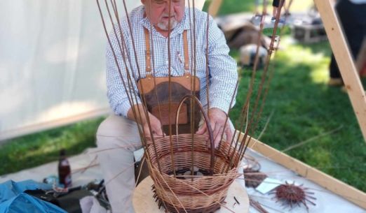 Workshopy s Mistry tradiční rukodělné výroby: František Vodička (tradiční pletení z vrbového proutí)