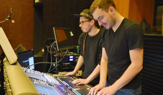 Na scénu! - Milníky vývoje zvukových systémů NS DJKT