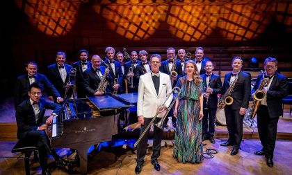 The World Famous Glenn Miller Orchestra