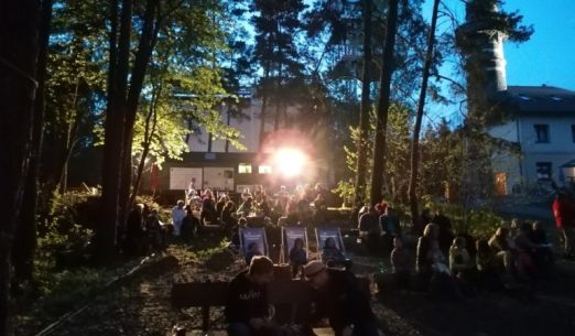 Letní promítání na Krkavci – Kamarád do deště