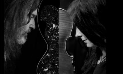 Holeček & Dvorská: Koncert mezi knihami
