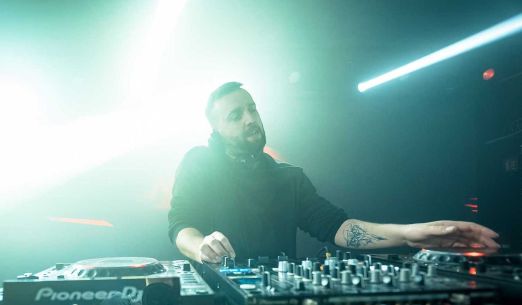 Dark: Wotty + Subgate + Illya + další