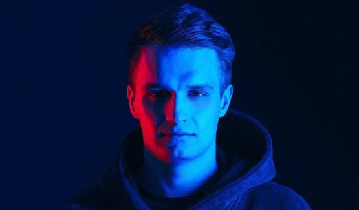 Dark: Wotty + Subgate + Illya + další