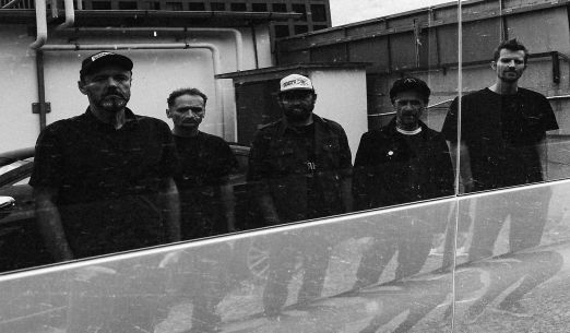 LVMEN + host: Code Name Linhart