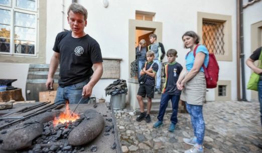 Rukodělné dílny (pro začátečníky): Základy kovářského řemesla