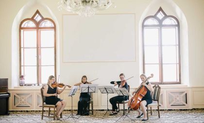 Filmové melodie a Queen: Esferas kvarteto