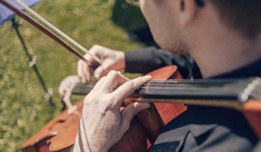 Filmové melodie a Queen: Esferas kvarteto