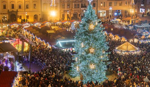 Rozsvícení vánočního stromu na náměstí Republiky