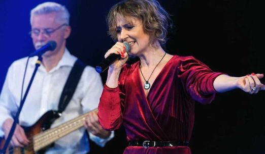 Hanka…je naprosto nezbytné