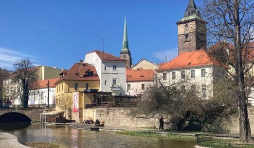 Prohlídka Plzně s návštěvou Patton muzea a synagogy