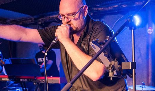 Antihudba Tour: Vráťa Hošek & Vadnej hrošík + Pondělníci