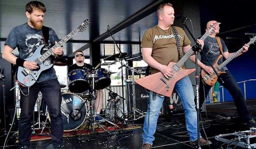 Iron Maidnem Tribute band + Alcoholica – Metallica tribute band