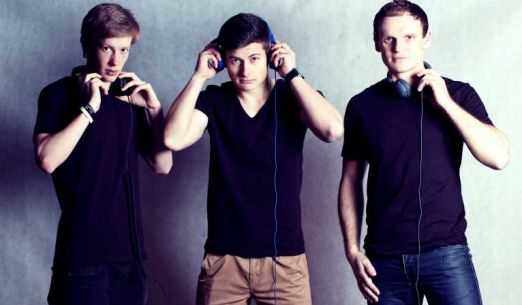 T-rex Into the Depths