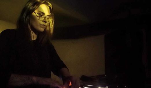 T-rex Into the Depths