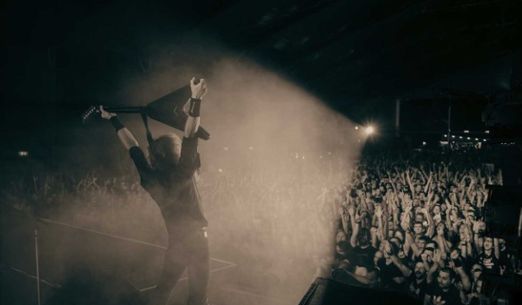 Megadeth: Behind The Mask