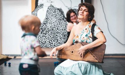 Hudba batolatům: sNěžné tóny