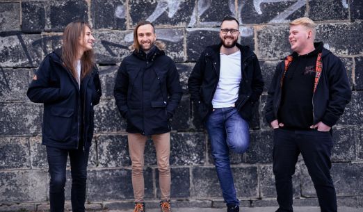 Bonnie, Don't panic a Radical Anarchists