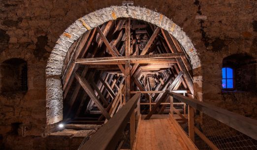 Katedrála sv. Bartoloměje a podkroví