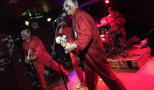 Presumpce neviny + Do řady + Ztráta času