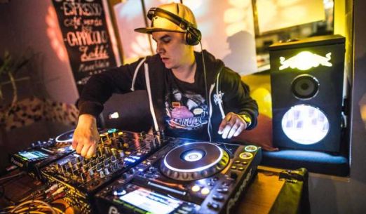 DJ Cut Dem + Sia Sai + DJ Bodymovin B-Day party