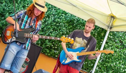 Čtvrt na smrt + Nora