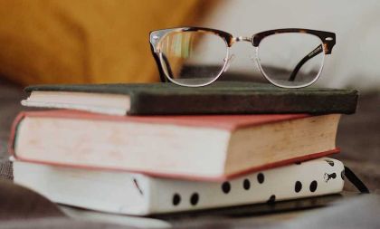 Do světa české poezie