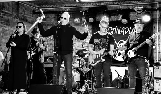 Lord a Stínadla underground