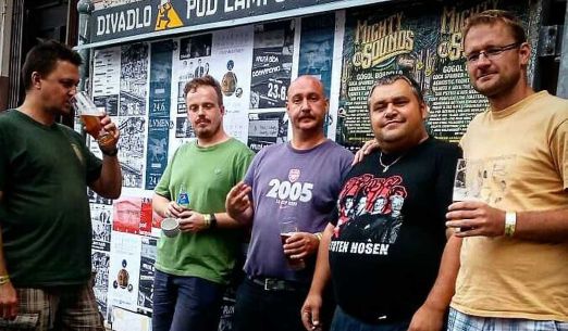 Krutá bída + Pesopír