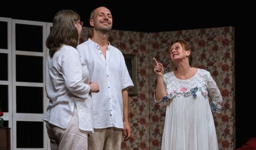 Láska mezi nebem a zemí