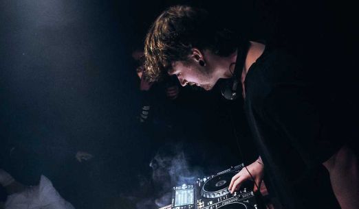 Uncle Sam + Raketavojta + Apolo + další