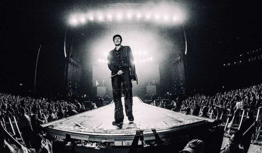 Bring Me the Horizon: L.I.V.E. in São Paulo