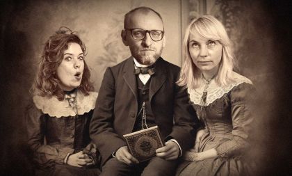 Buchty čtou Live – Dejte komedii šanci