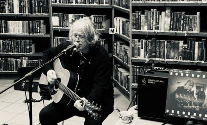 František Kasl: Koncert mezi knihami