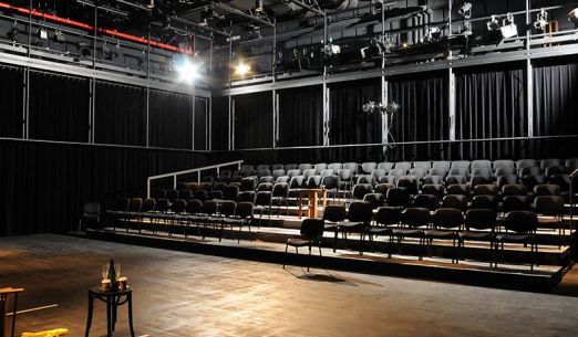 Svatby v domě (v rámci Festivalu Bonjour Plzeň)