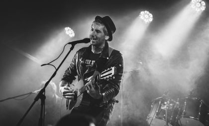 Sidney (Staré pušky) - Lonely Wolf Night + Adolpho Tramp