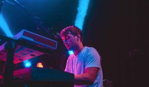 Papersand + Kinotaj + Ali zpívá Amy