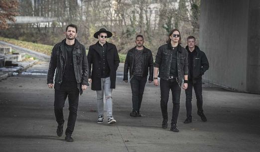 Reflections of Amnesia + Pearly Seconds