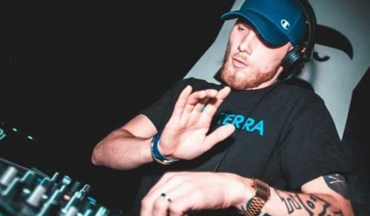 Road to Bolevák Drum and Bass