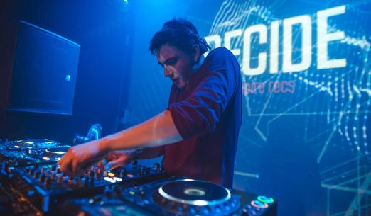 Road to Bolevák Drum and Bass