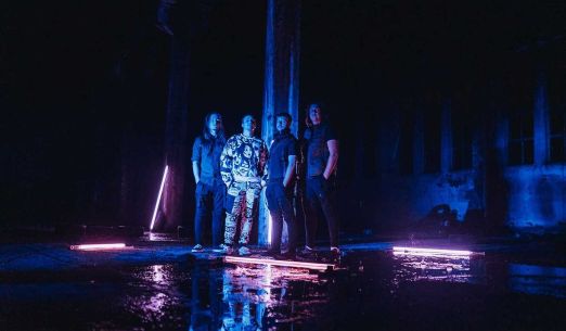 Volným pádem tour 2026: Toxic Paradise + Corona + Bad Liars