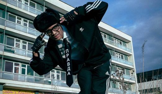 Fobia Kid + support: Adam the World