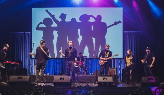 Treffpunkt 2026: rezervace stolu po 4 osoby