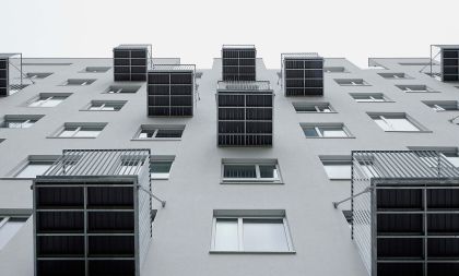 Architektura za čtyřmi hranicemi: GutGut (SK)