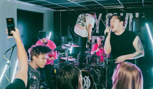 Fall From Everest - WTF IS THIS TOUR?!